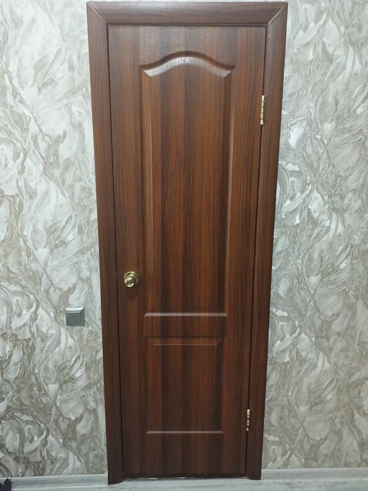 Двері Між кімнатні