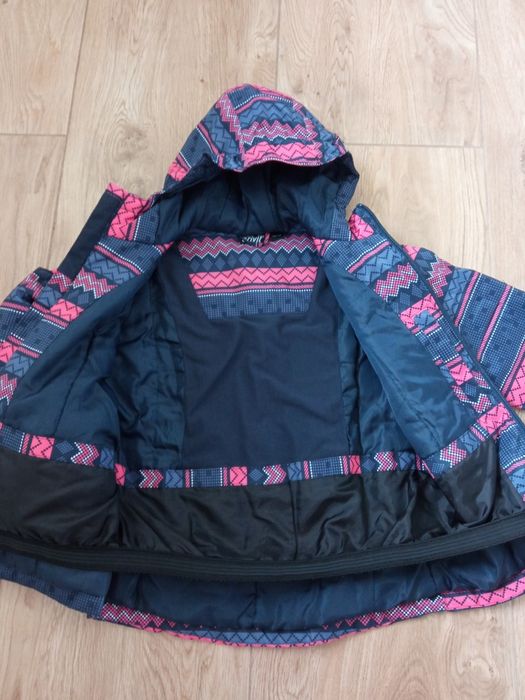 Kurtka zimowa sanki/ narty122/128