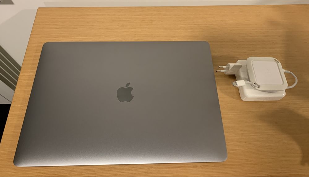 MacBook Pro 15” Late 2017 A1707