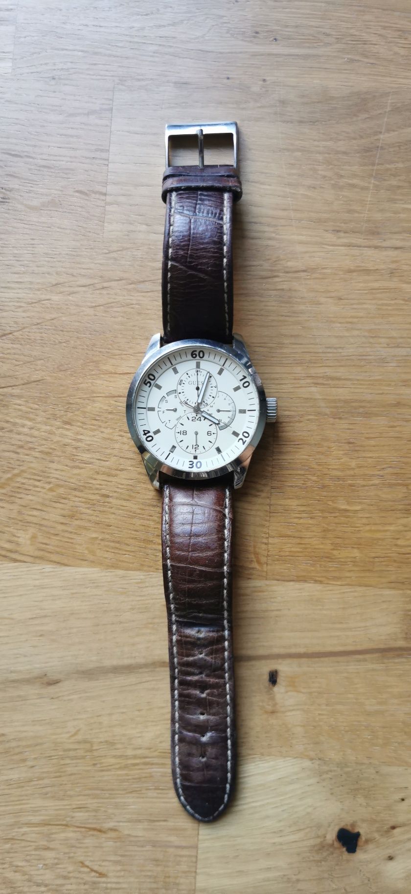 Zegarek Guess Newport