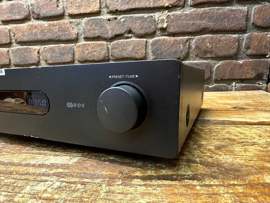 Tuner radiowy NAD C 422 RDS