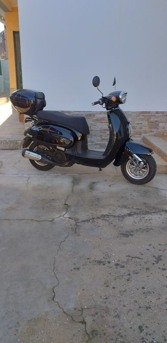 Moto Daelim 125c.usada