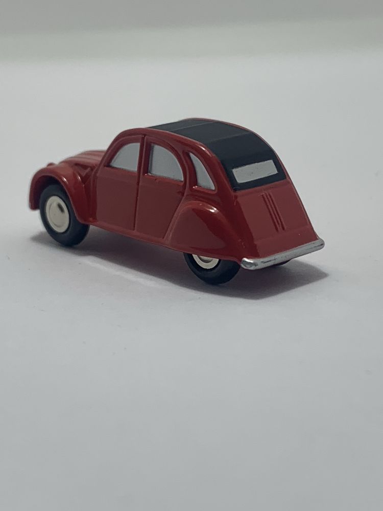 Citroen 2 CV da Schuco Piccolo escala 1:90