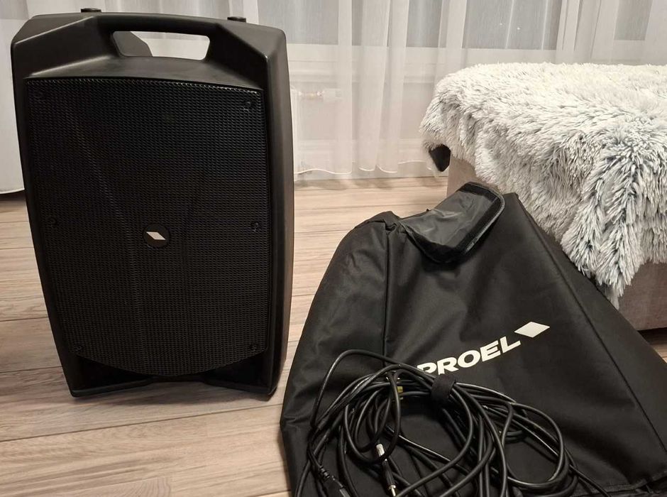 PROEL V12PLUS ACTIVE SPEAKERS x 2 plus even more!