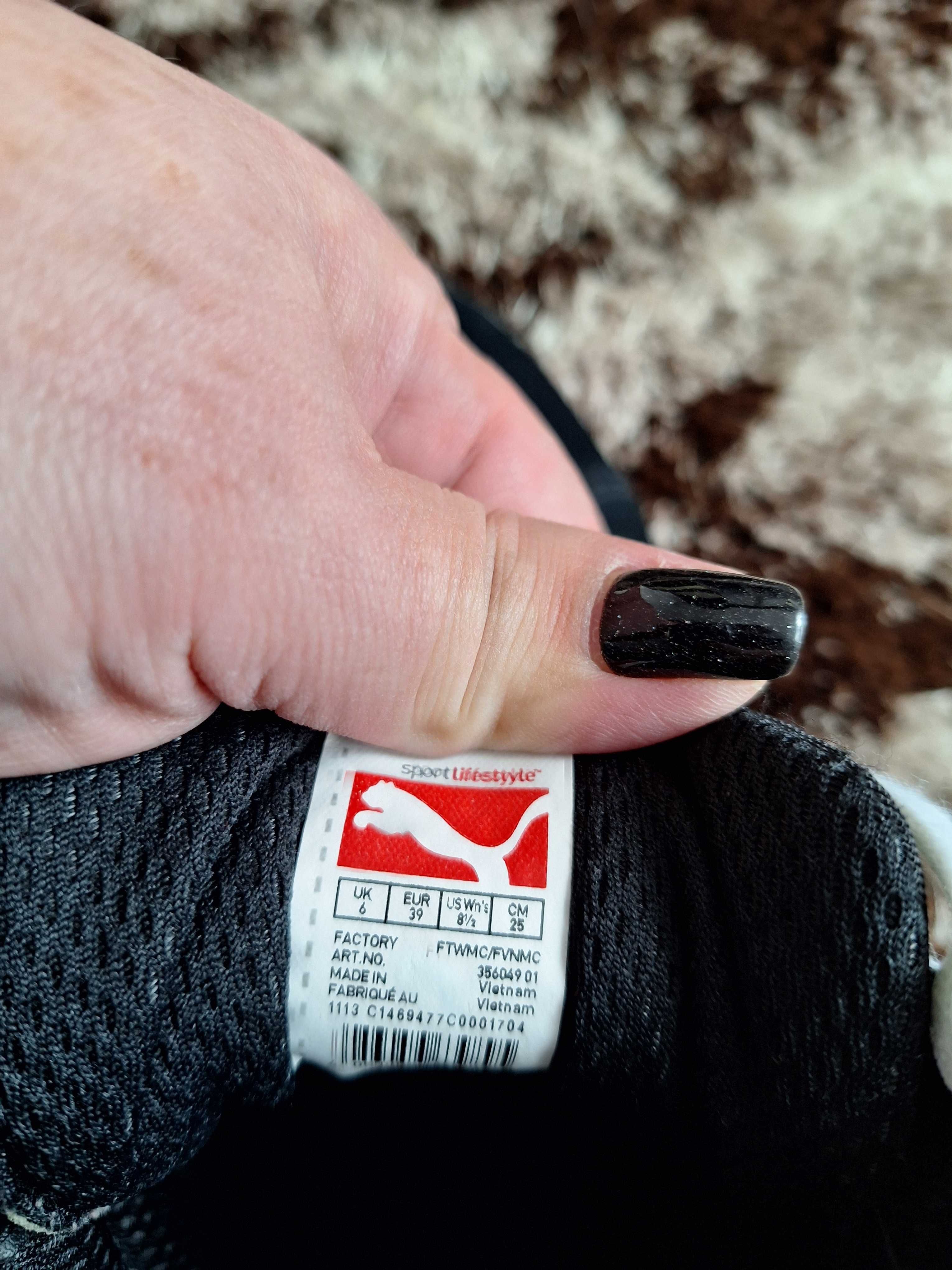 Buty damskie na koturnie PUMA