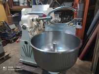 Amassadeira 120 kg balde inox