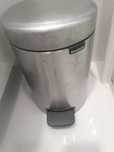 Balde de lixo pequeno Brabantia