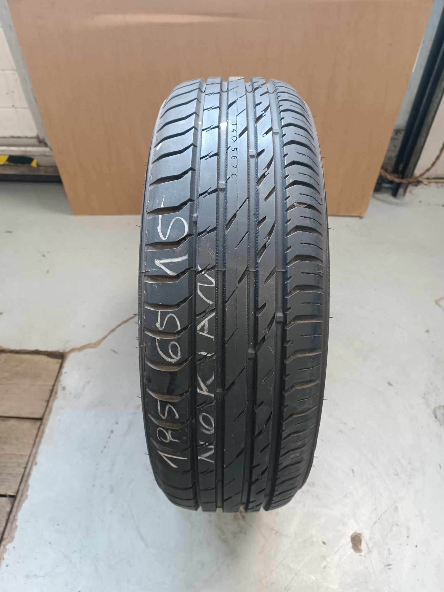 185/65R15 Nokian  Line 88H opona letnia