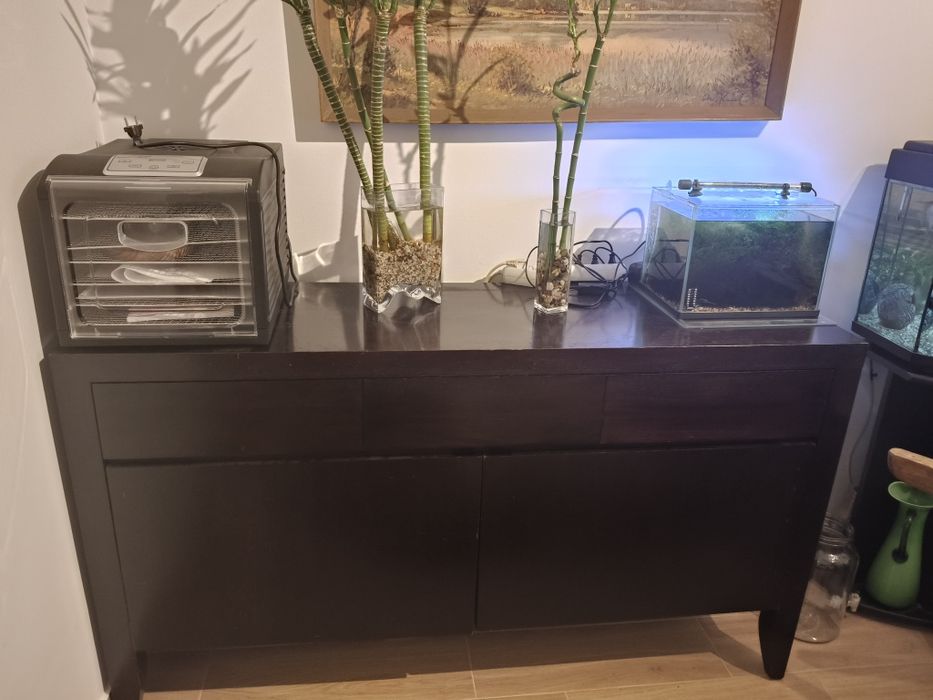 Aparador madeira maciça