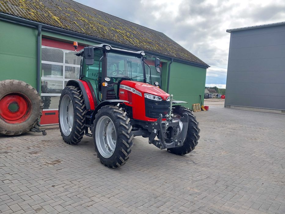 Wynajem ciągnika rolniczego Massey Ferguson 5709/4709/5445