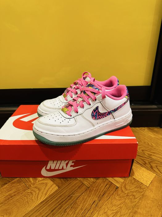Кроссовки  Nike Sit Force 1.  размер 36,5