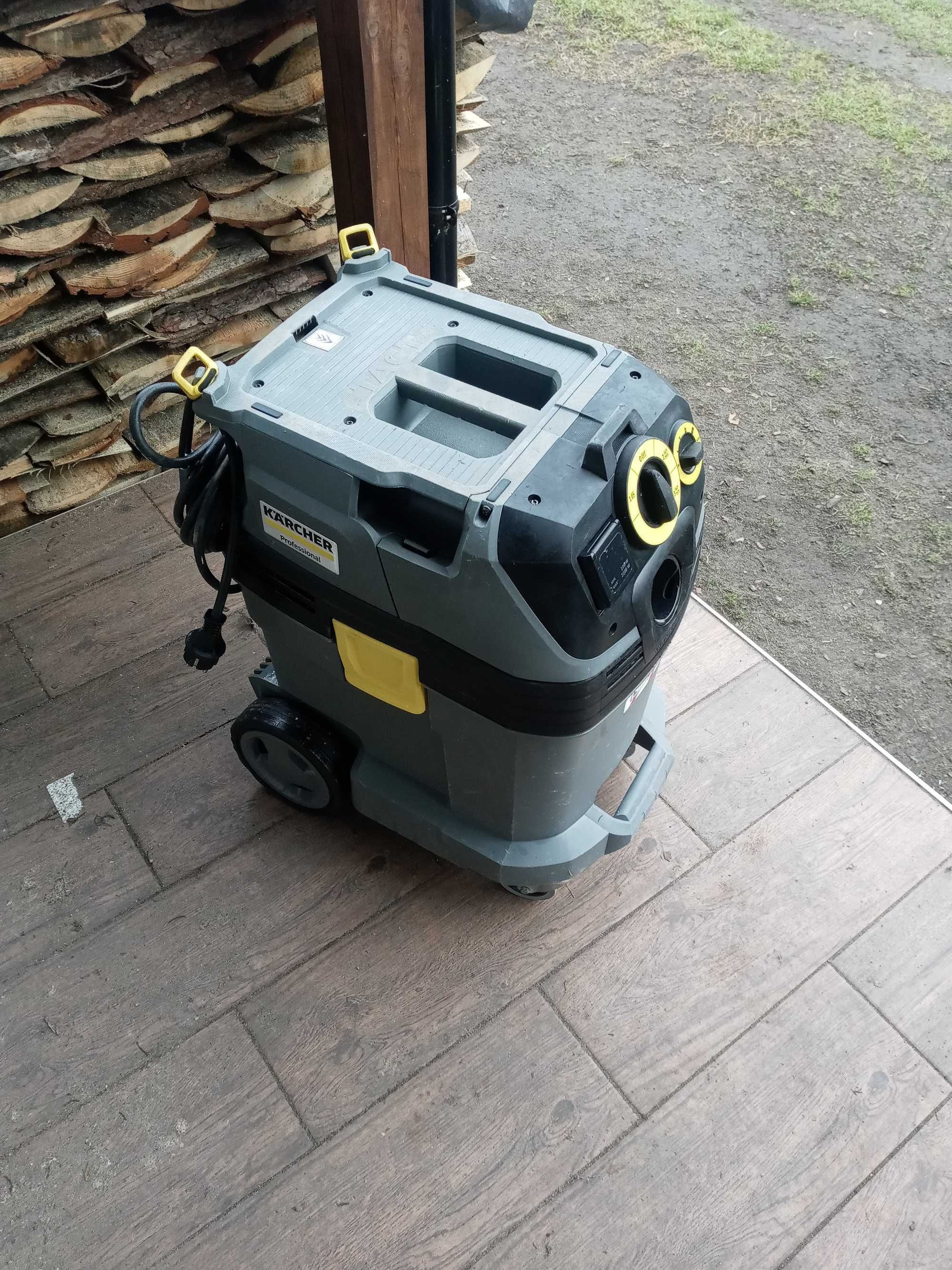 Odkurzacz przemyslowy KARCHER NT 40/1 TACT TE