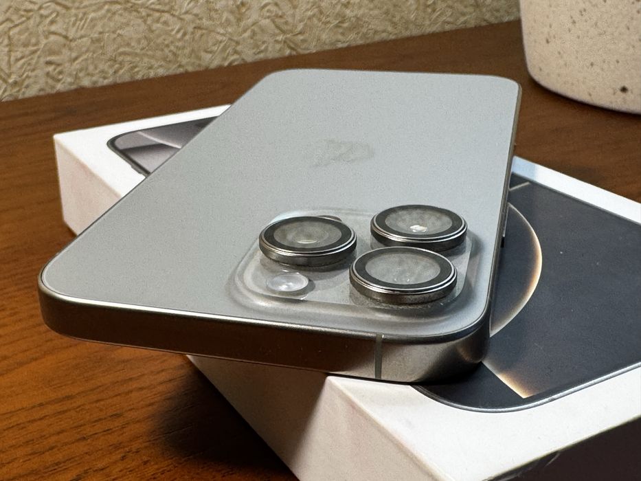 iPhone 16 Pro Max 256GB Natural Titanium