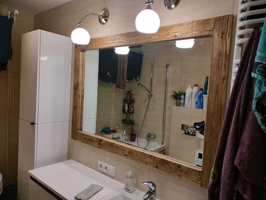 Lustro w ramie drewnianej na wymiar