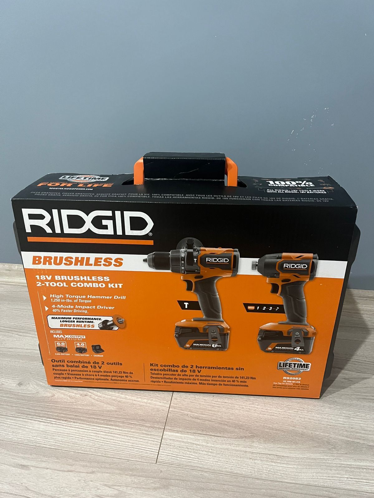 Ridgid! Шуруповерти та багато іншого.