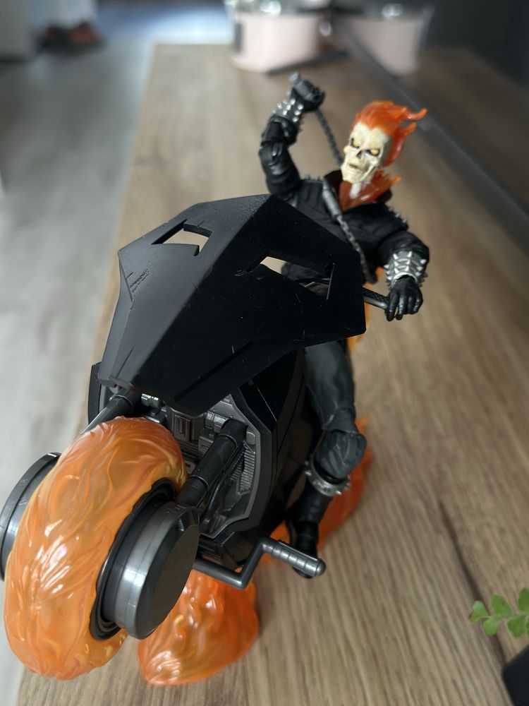 Figurka Ghost Rider - kolekcjonerska - Motor i akcesoria!