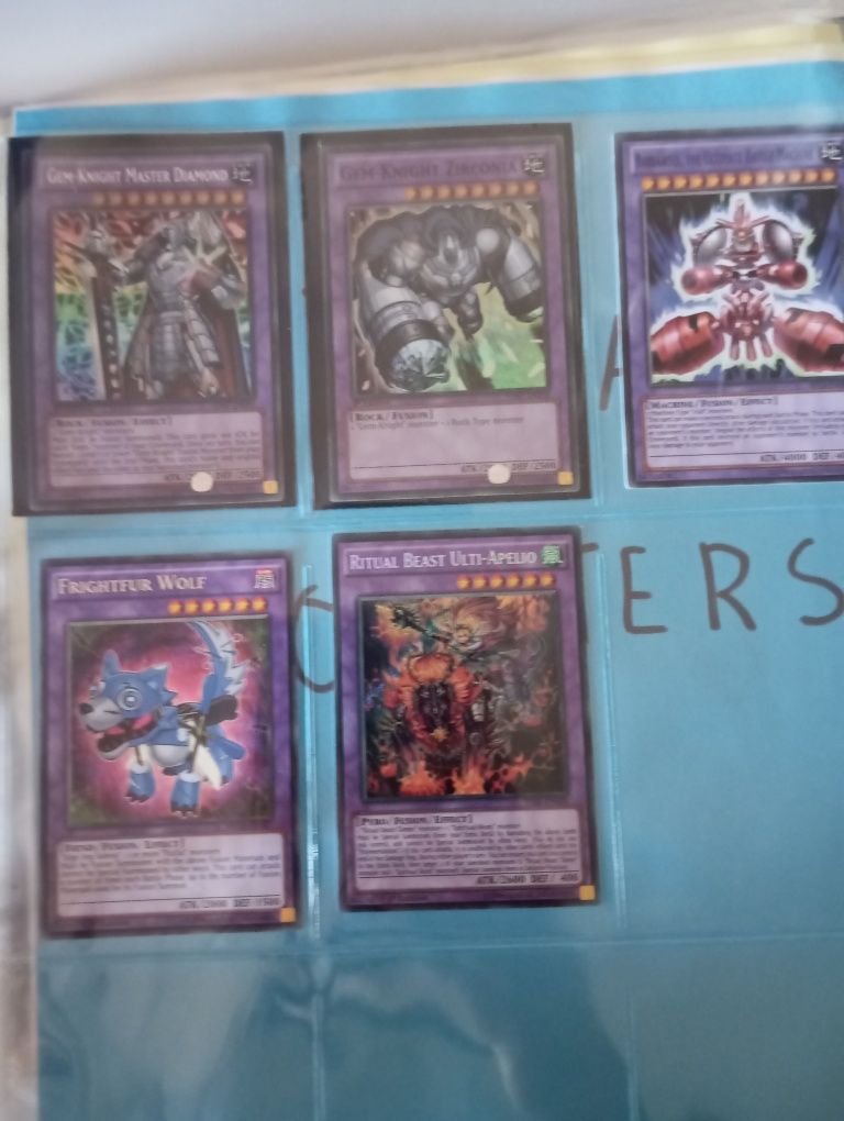Cartas Yu-Gi-Oh.
