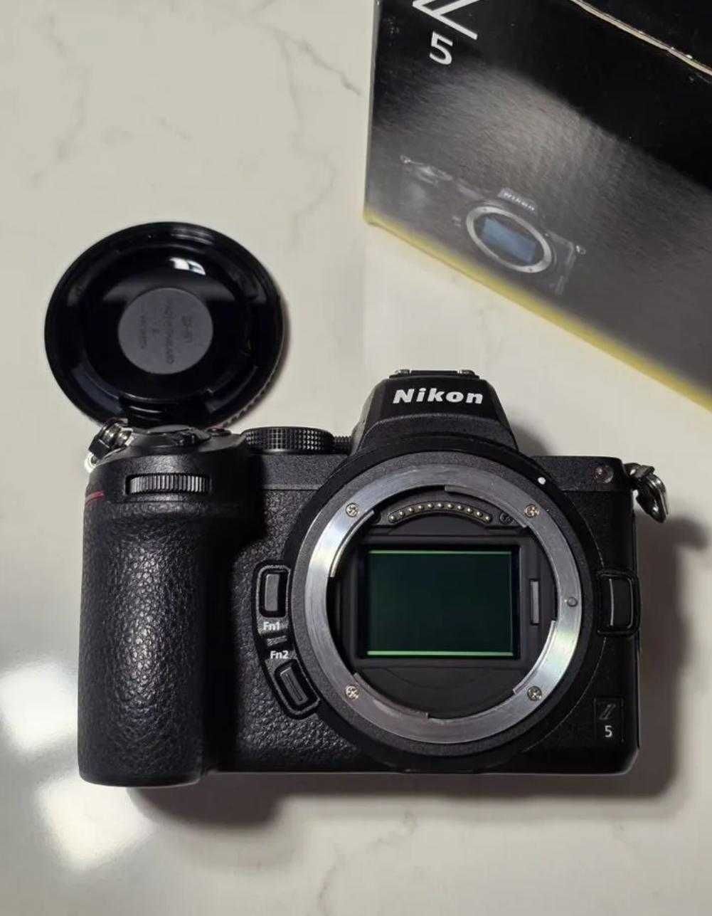 Nikon Mirrorless Z5
