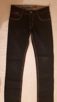 Spodnie jeansy czarne wzrost 158 cm pas 72 cm długość 90 cm