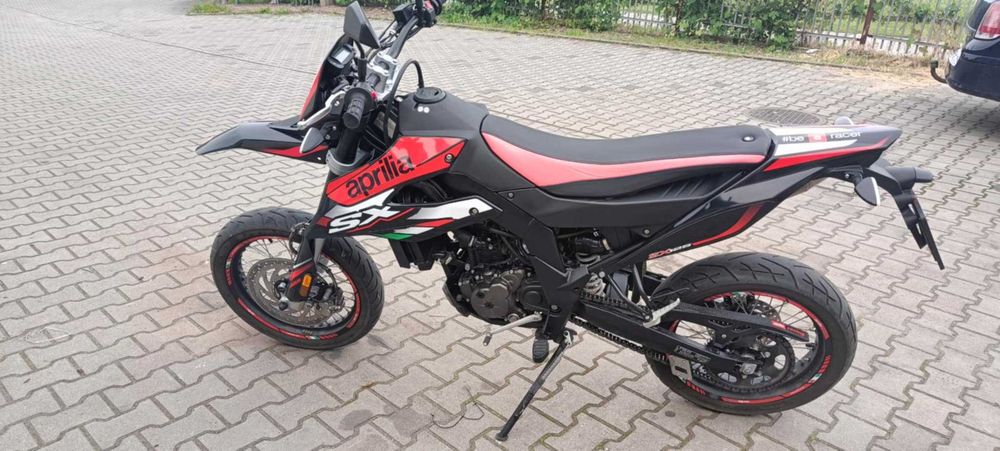 aprilia sx 125 supermoto A1/B