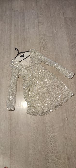 Sukienka cekinowa S
