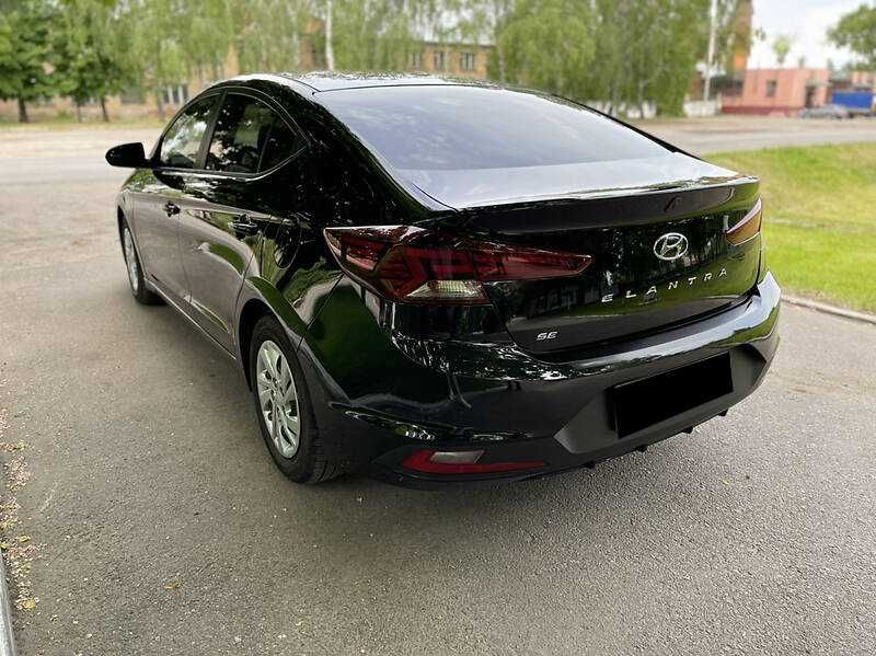 Hyundai Elantra 2020