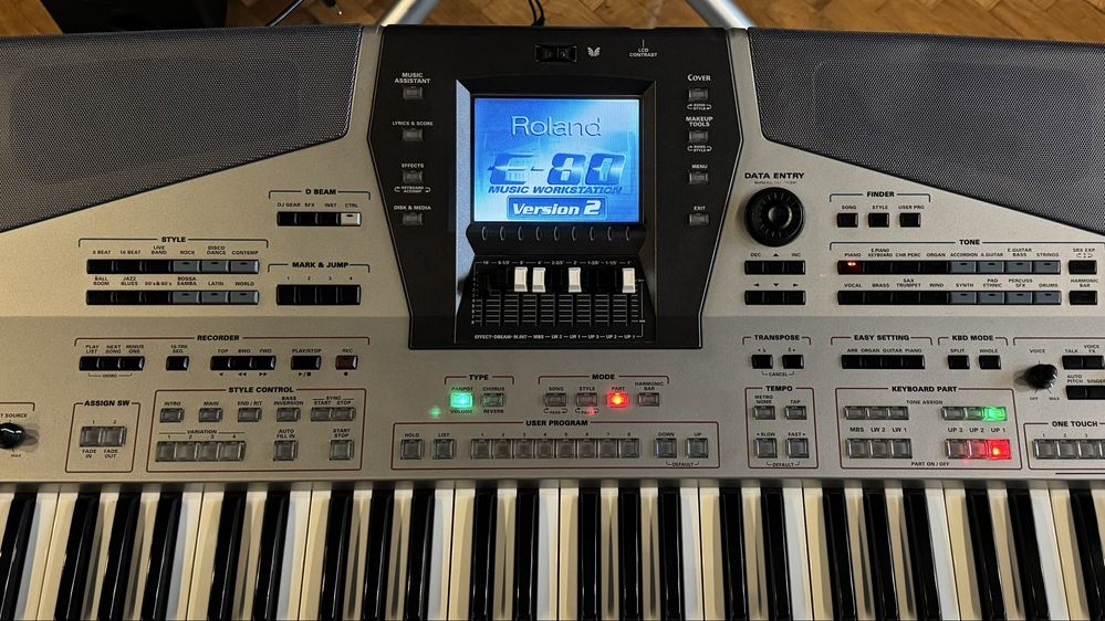 Keyboard Roland E-80
