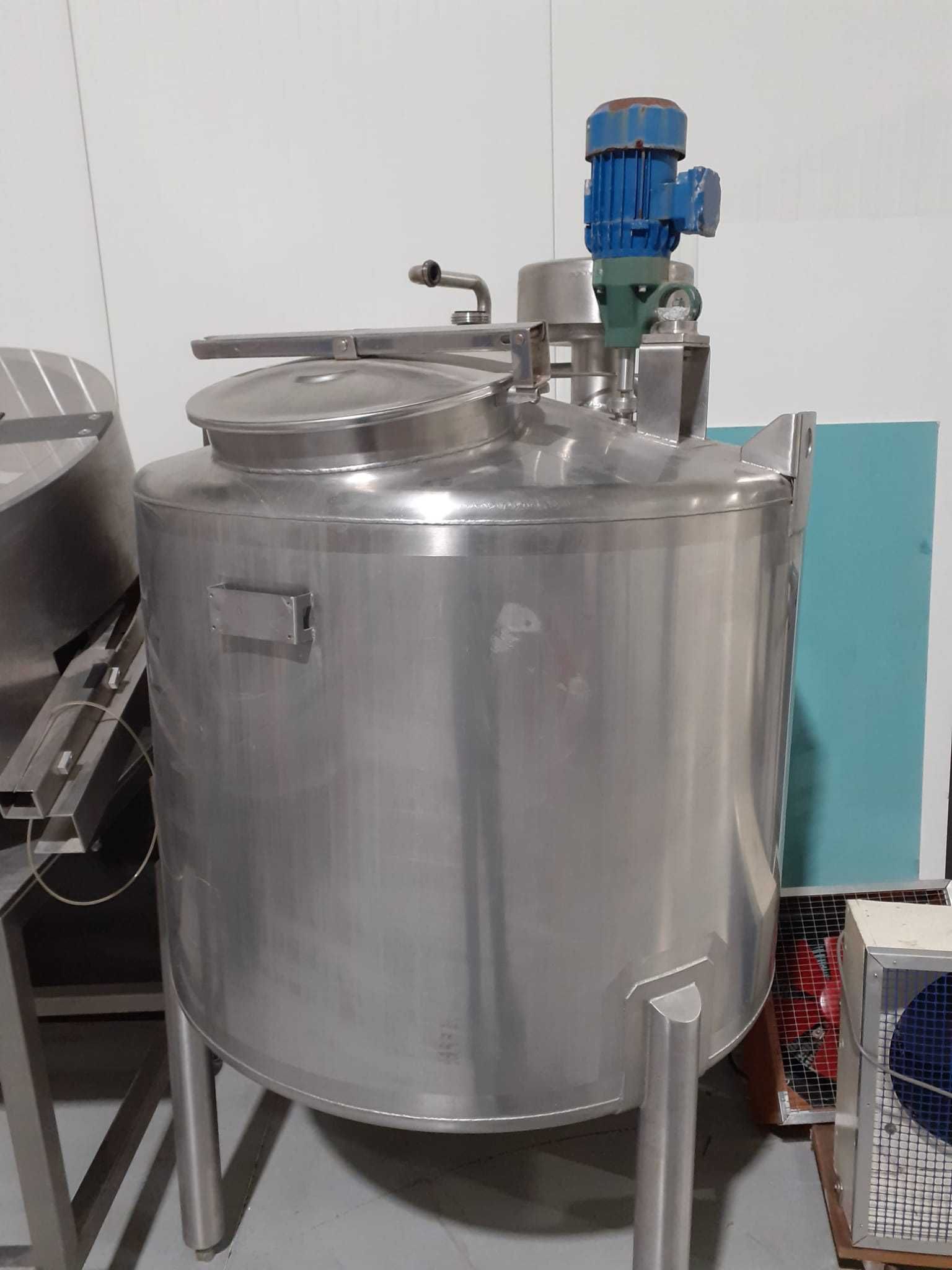 Depósito Inox com misturador