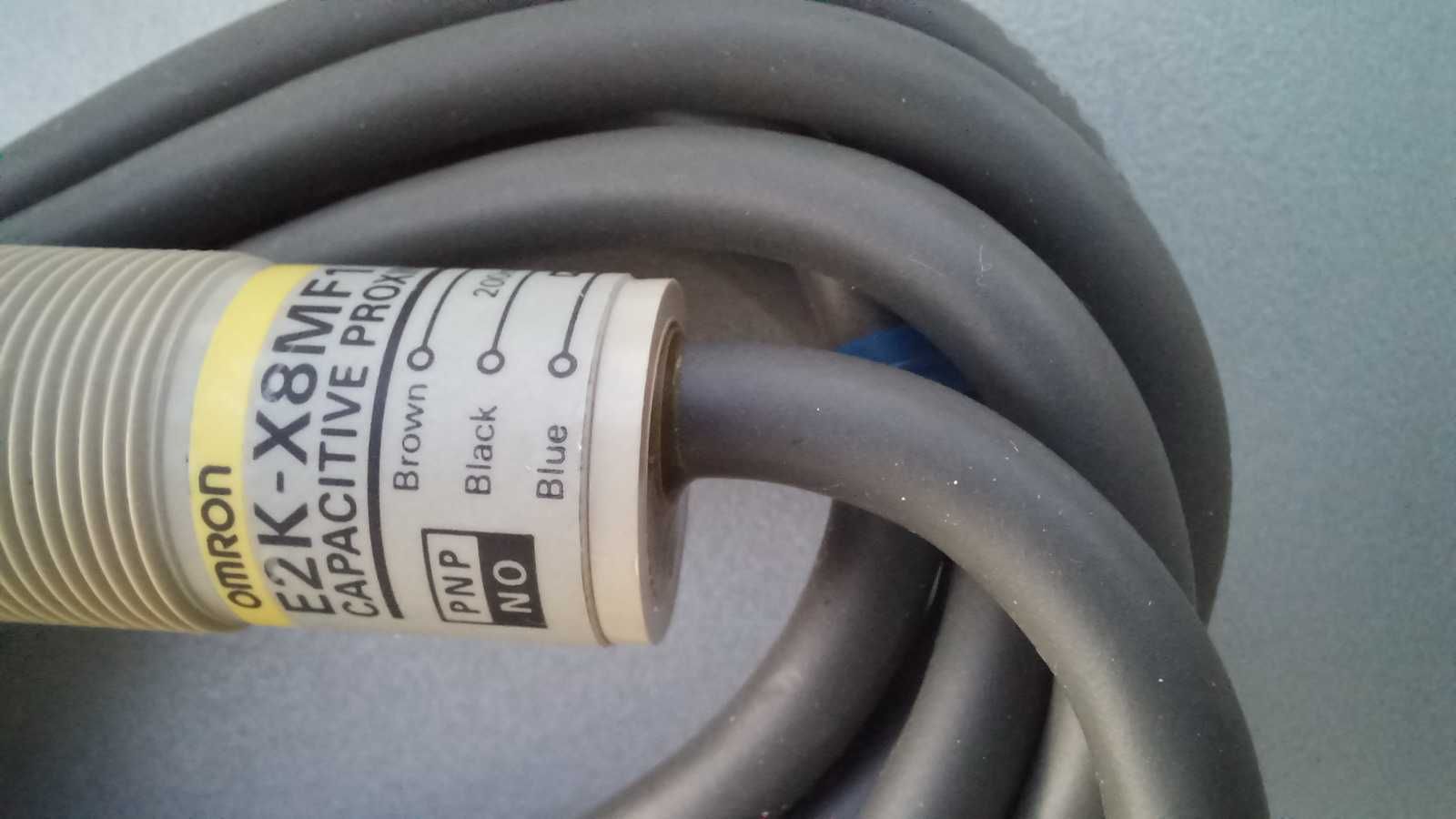 Proximity Switch Sensor, емкостной датчик, Omron E2K-X8MF