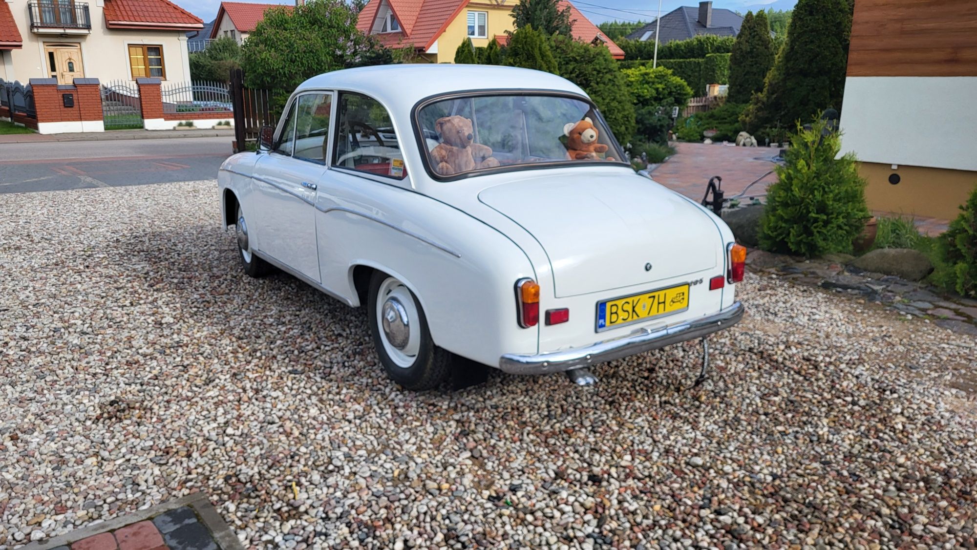 Syrena 105, 1977r zarejestrowana/zabytek