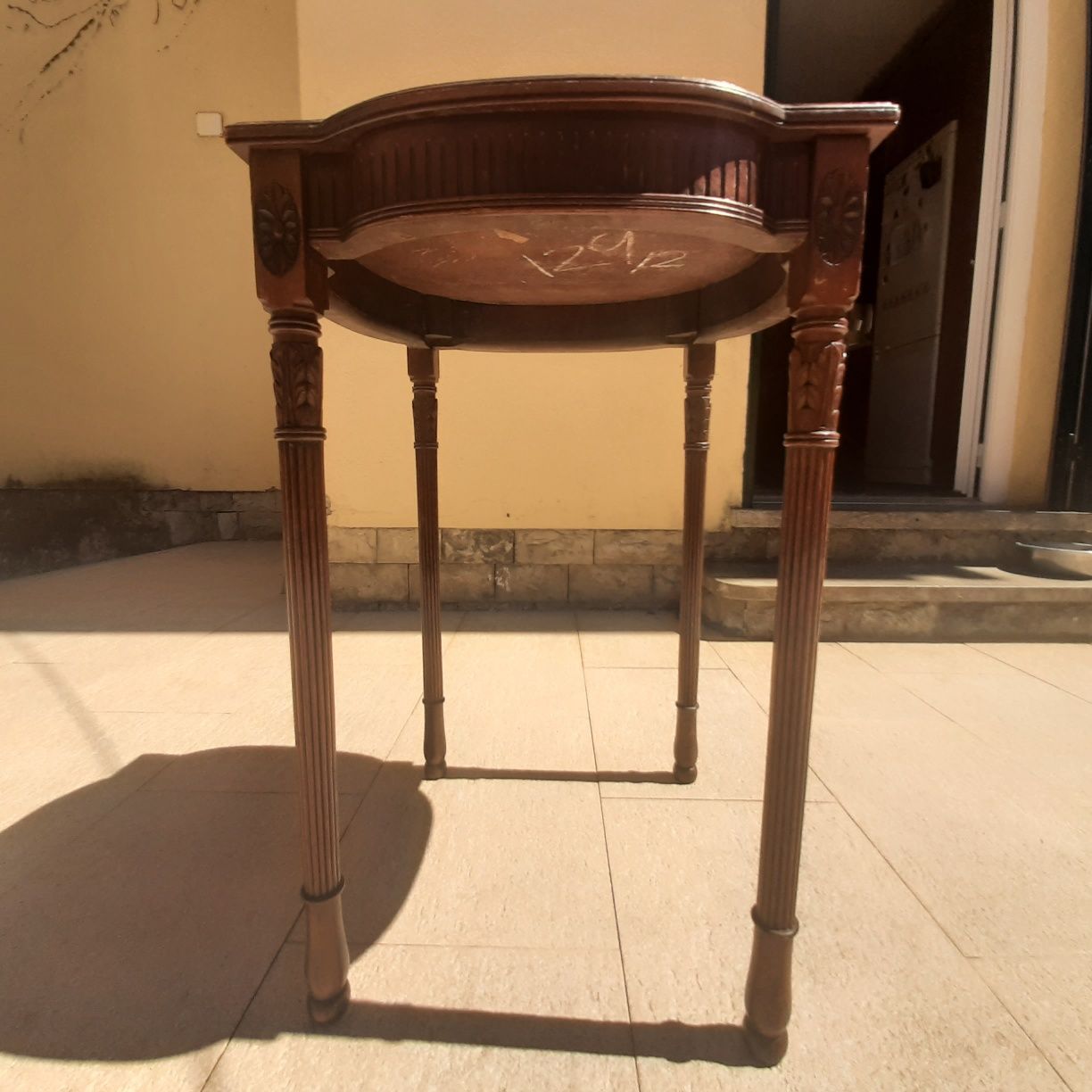 Mesa de apoio (madeira)