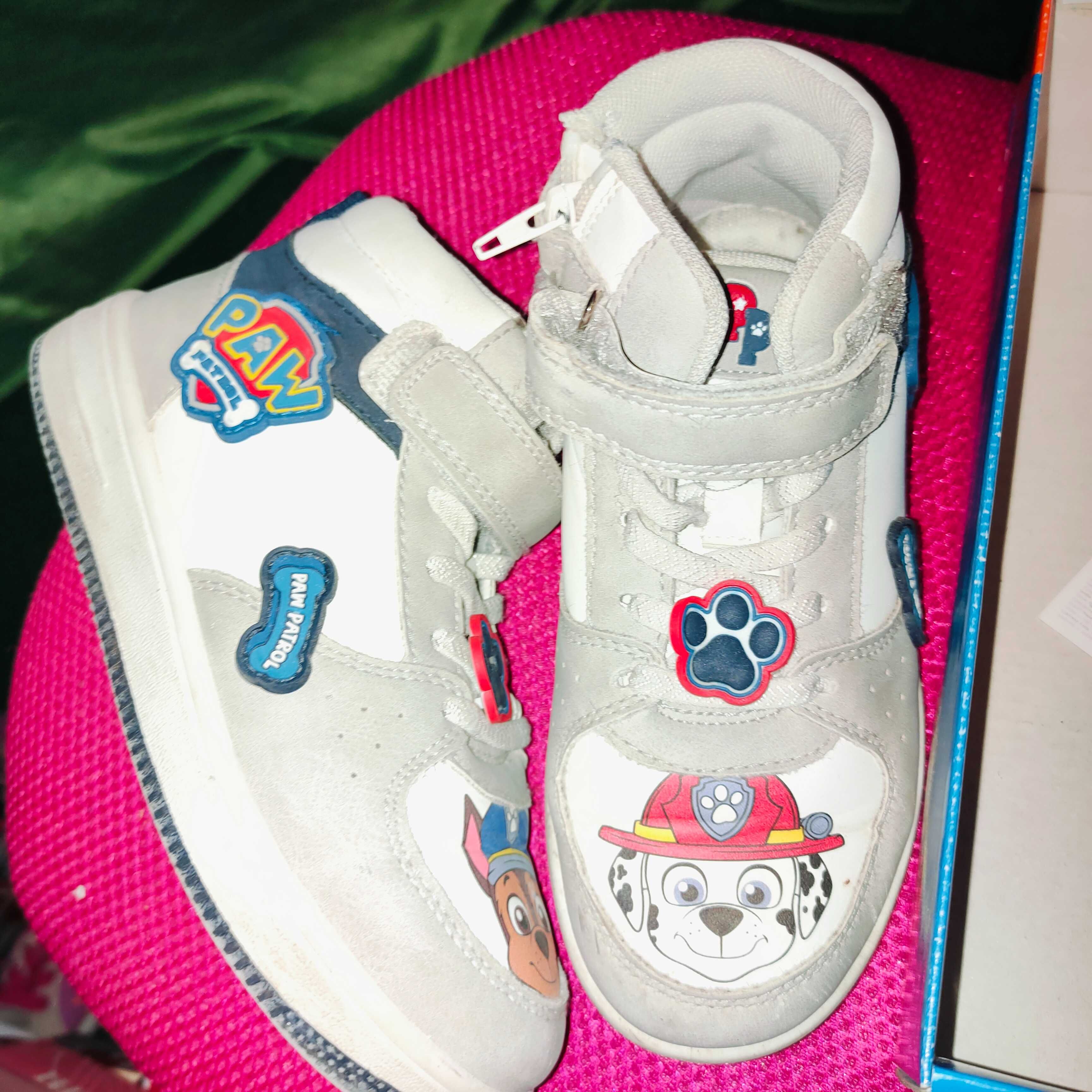 buty  snickersy psi patrol stan dobry