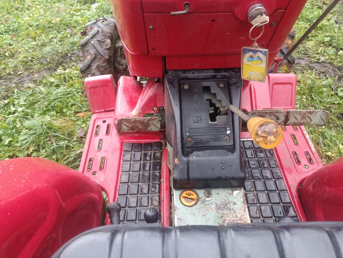 Мінітрактор Yanmar 1610d