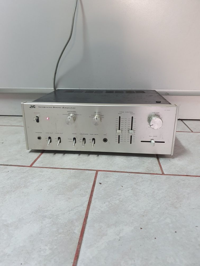 Wzmacniacz JVC VN-300 vintage amplituner stereo