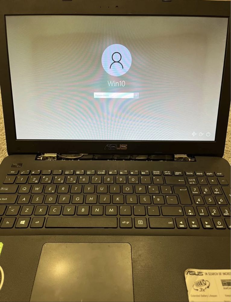 Portatil Asus x554L