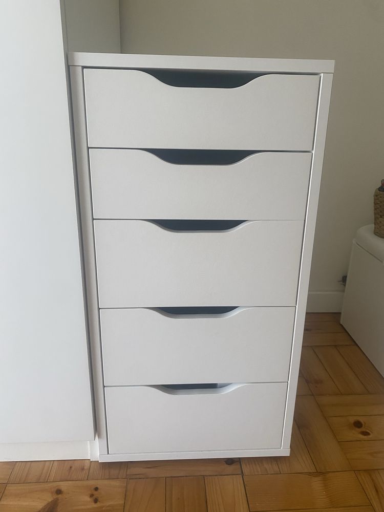 Móvel de escritório com gavetas IKEA ALEX