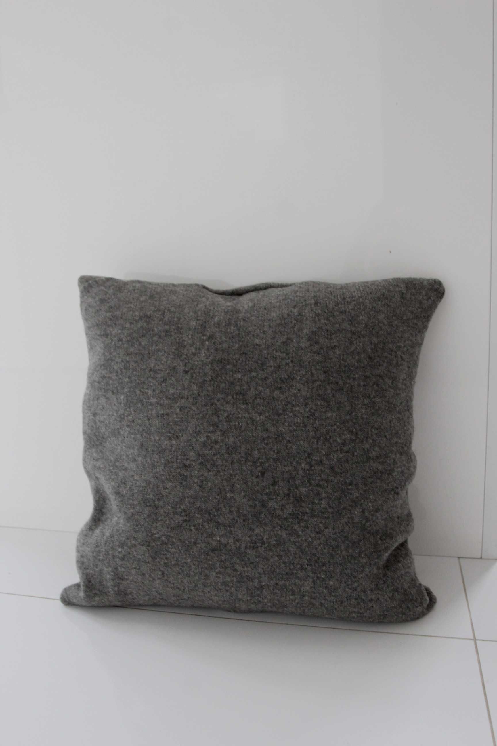 Handmade, poszewka na poduszkę 100% czysta żywa wełna