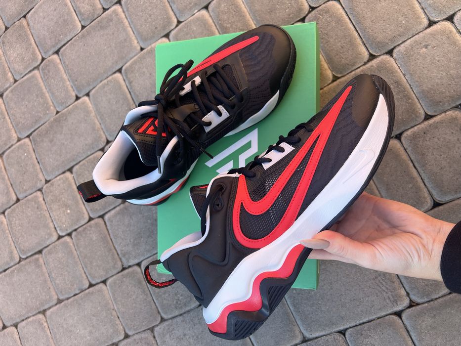Кросівки Nike 43