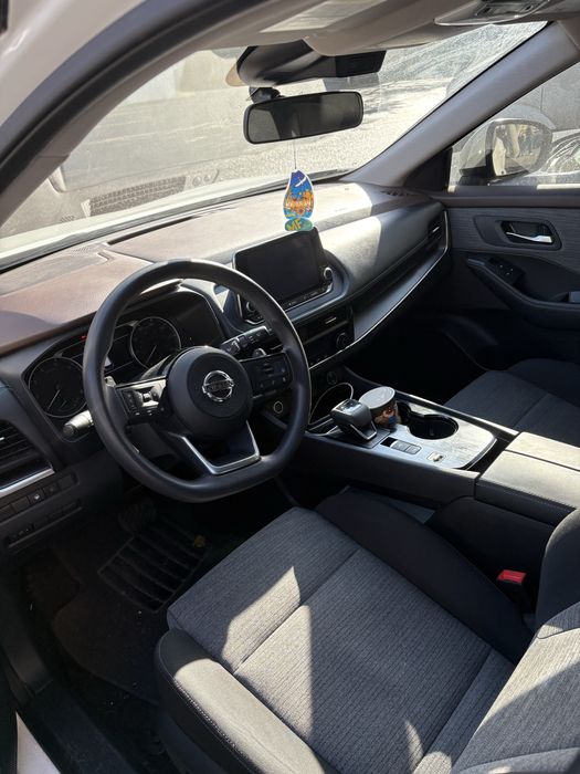 Nissan rogue 2022-2023