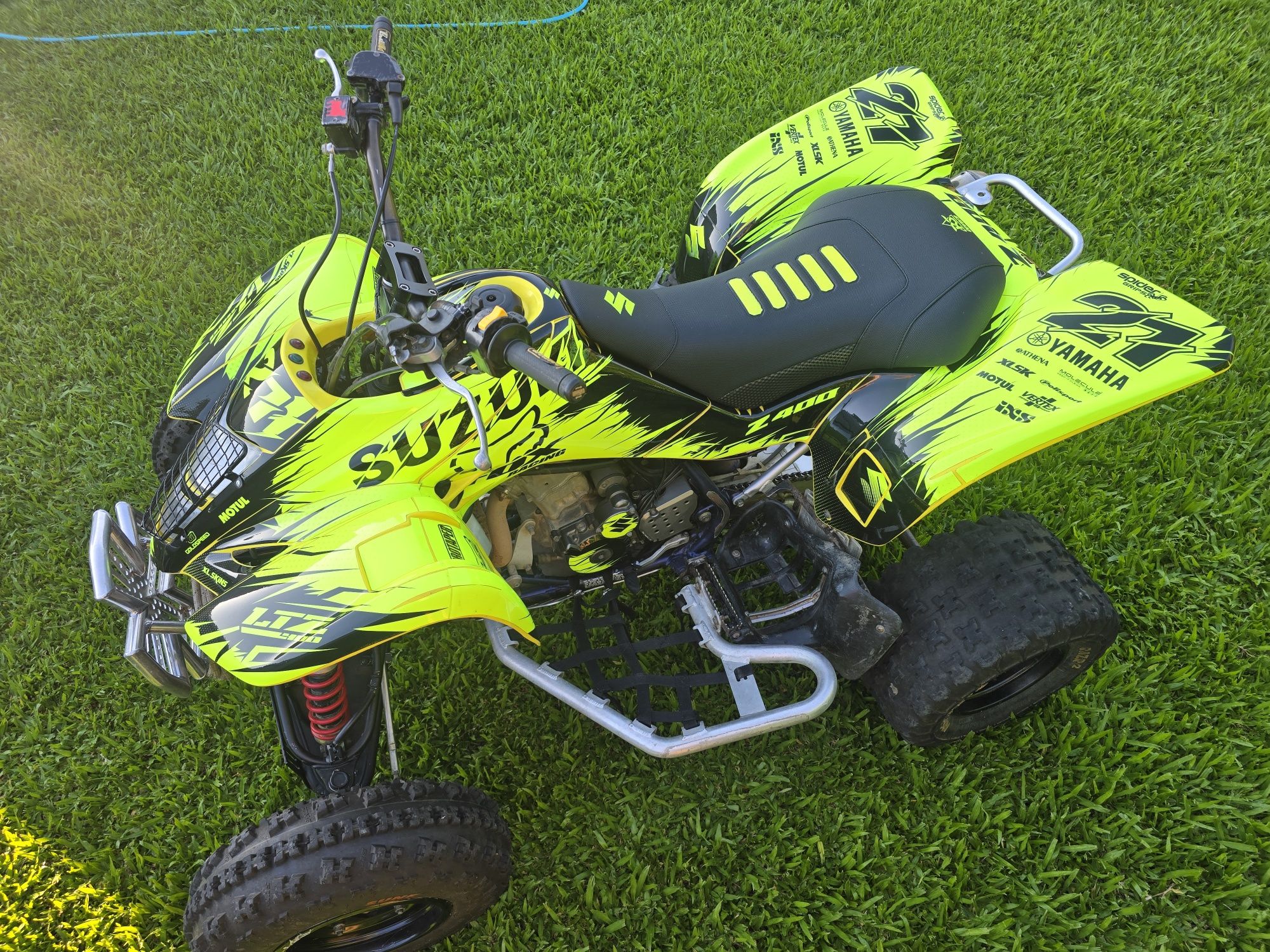 Suzuki ltz 400 moto 4