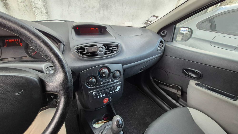 Renault clio dci 1.5 em bom estado