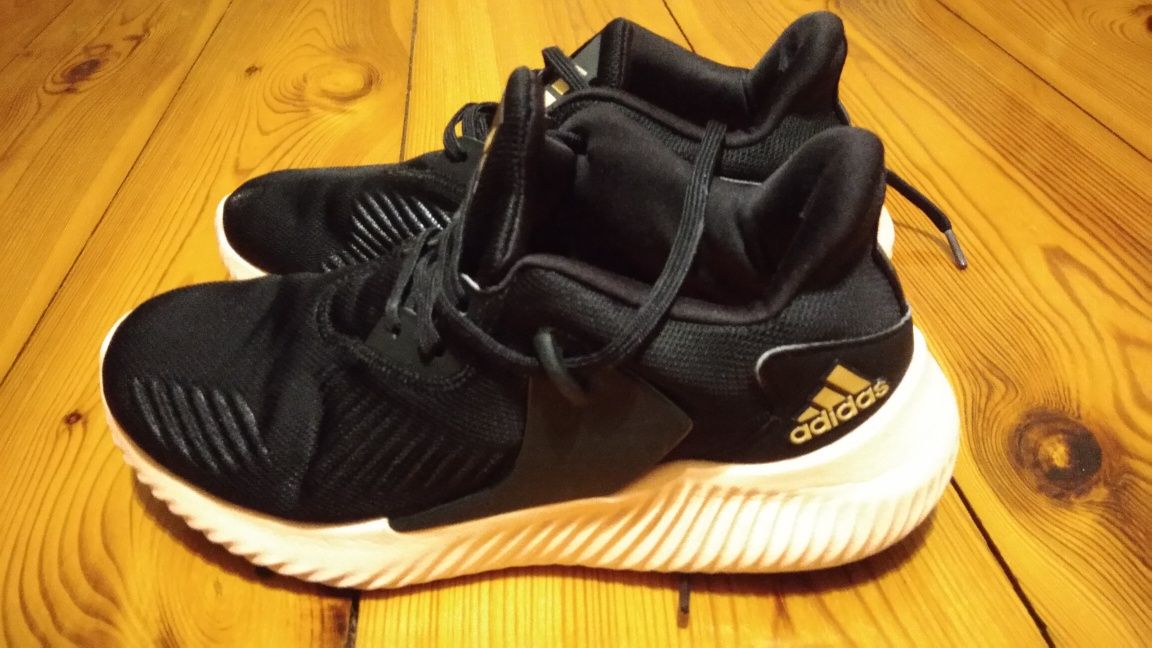 Buty do biegania Adidas Alphabounce RC 2 W G28575