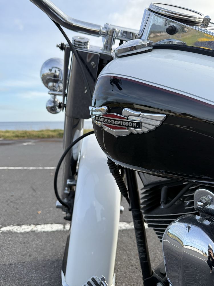 Harley-Davidson Softail Deluxe