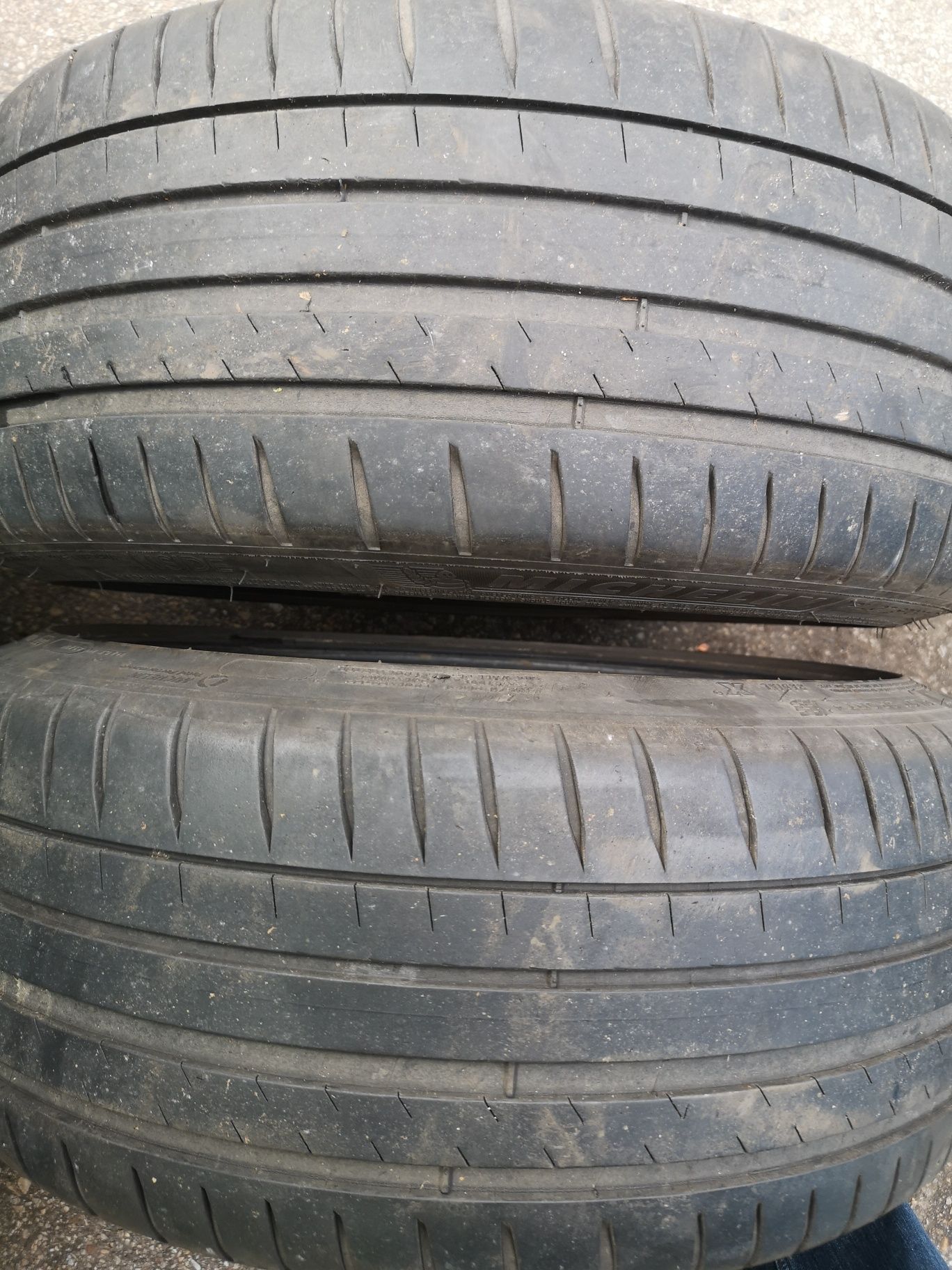 2x Michelin pilot sport 4 225/40r18