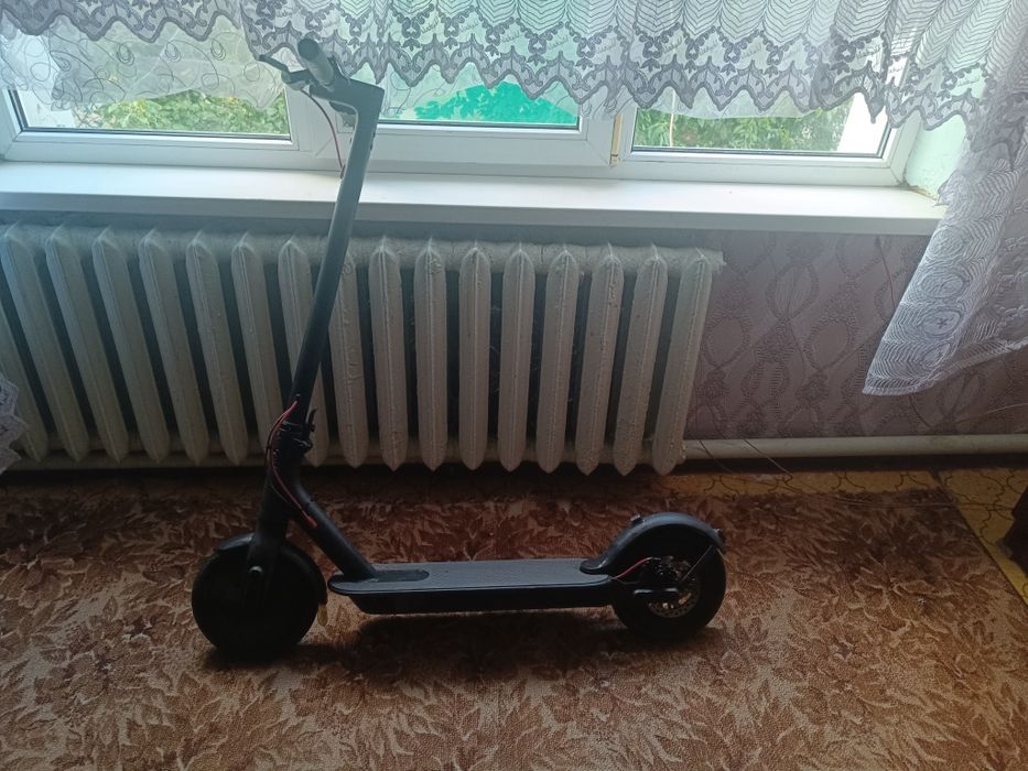 Самокат Xiaomi m365