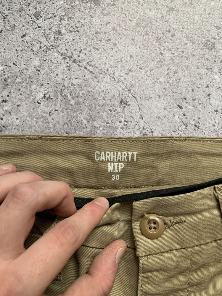 Шорты Carhartt