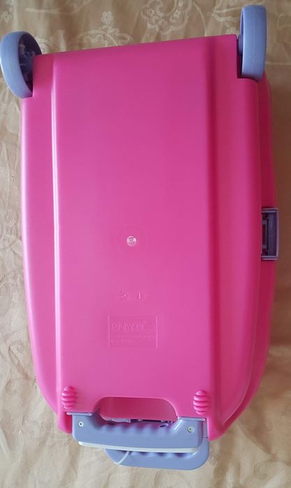 Mala/trolley infantil em plastico rígido  com rodas e pega telescópica