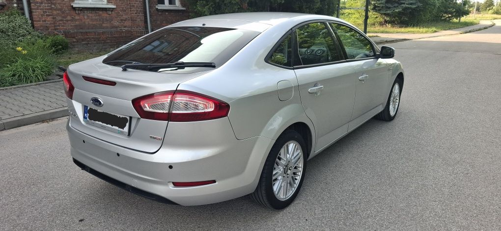 Ford Mondeo mk4 lift 2.0 TDCI 140KM zadbany 2011 rok