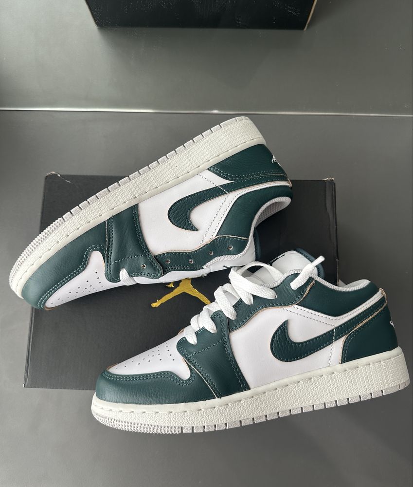 Кроссівки Nike Air Jordan 1 Low Se Green/White FQ7687-300
