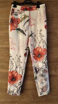 Wzorzyste spodnie cygaretki kwiaty Mohito S 36